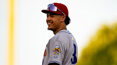 Top prospect Crisantes gets bump to Triple-A, keeps on raking