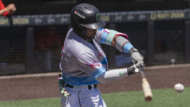 Level smacks 2 home runs, 3 hits to continue breakout season