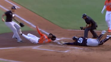 Speedy Bradfield scores on nifty slide in Spring Breakout