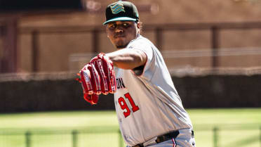 Nats' Susana brings heat as advertised to the desert in Fall League debut