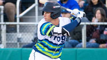 Mariners No. 6 prospect surpasses career high in homers ... in one month!
