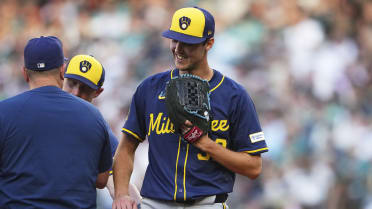 Free burgers will wait: Brewers' streak ends at 11 after planned shortened start for Miz