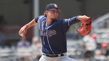 18 days after taking liner off head, Jays' top pitching prospect dominates at Double-A
