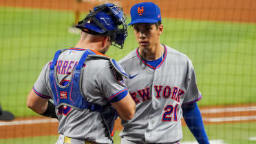 Tong sharp with 3 hitless relief innings in season debut for Mets