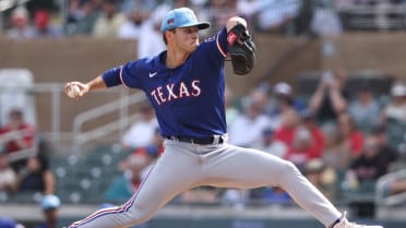 Rangers call up pitching prospect Leiter