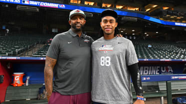 This Hall of Fame pitcher's son is an emerging Draft prospect -- as a power hitter
