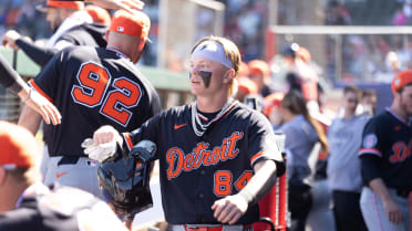 Clark quickly learns 'you can't move the sun' while on defense