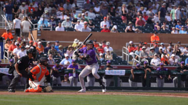 Condon continues to slug in Scottsdale, hits second spring homer