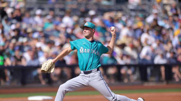 That'll play: Mariners' top pitching prospect K's three in first pro inning
