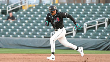 Fernandez continues to impress D-backs with performance in Spring Breakout