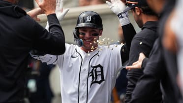 McGonigle takes former Cy winner deep for 1st career HR