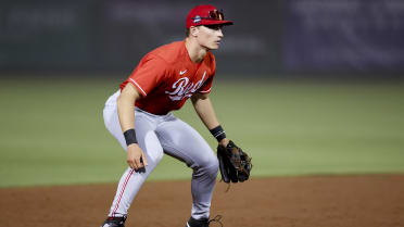 Lewis embracing challenge at third base, adding versatility