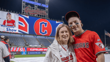 Bazzana's first call after his callup? Of course it was with Mom!