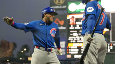 Ramírez knows exactly what to do with first MLB home run ball