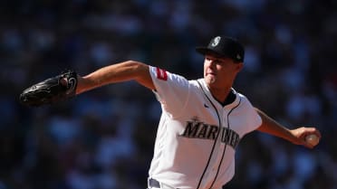 Anderson shows upside in highly anticipated debut