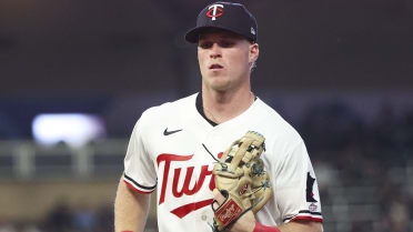 Twins call up No. 15 overall prospect Walker Jenkins