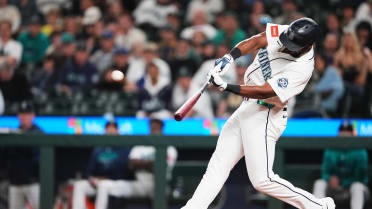 Montes goes where no one's gone before in Seattle with MONSTER homer