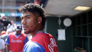 A's top prospect De Vries to undergo shoulder surgery