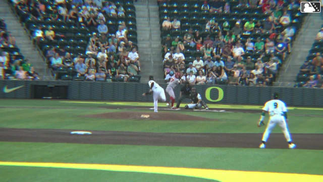 Max Belyeu homers (8) on a fly ball to right center field.