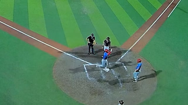Alirio Ferrebus homers twice in four-hit game