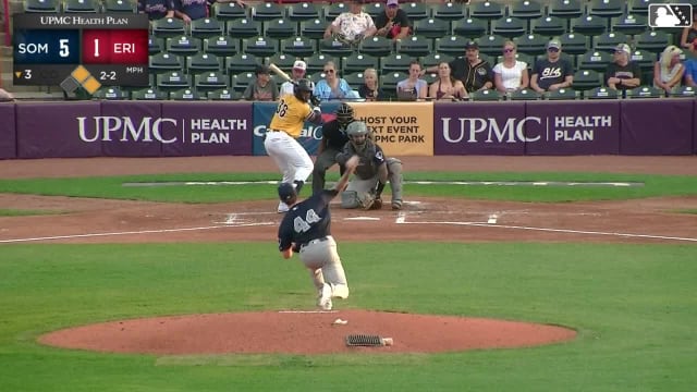 Zyhir Hope doubles (3) on a sharp line drive to center fielder Jace Avina. Peyton Graham scores. Woody Hadeen scores.