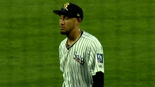 Elmer Rodríguez strikes out six