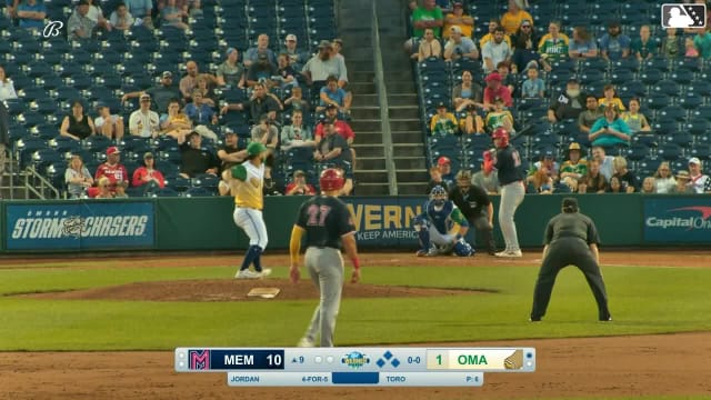 Blaze Jordan singles on a line drive to center fielder John Rave. César Prieto scores. Joshua Báez to 3rd. Leo Bernal to 2nd.