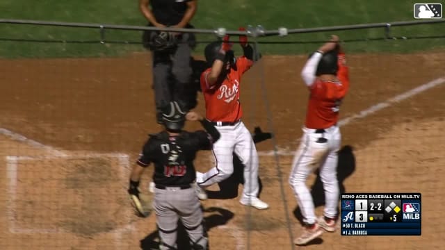 Jorge Barrosa's two-run home run