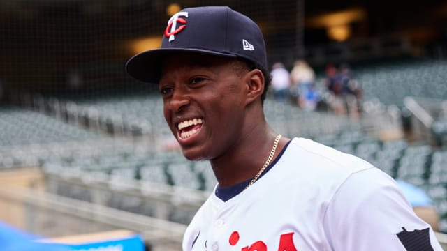 Field View: Vahn Lackey's first pitch