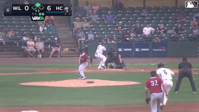 Juneiker Caceres singles on a line drive to center fielder Handelfry Encarnacion. Luis De La Cruz scores.