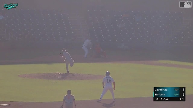 Dax Kilby doubles (3) on a sharp line drive to center fielder Vance Honeycutt. Miguel Useche scores.