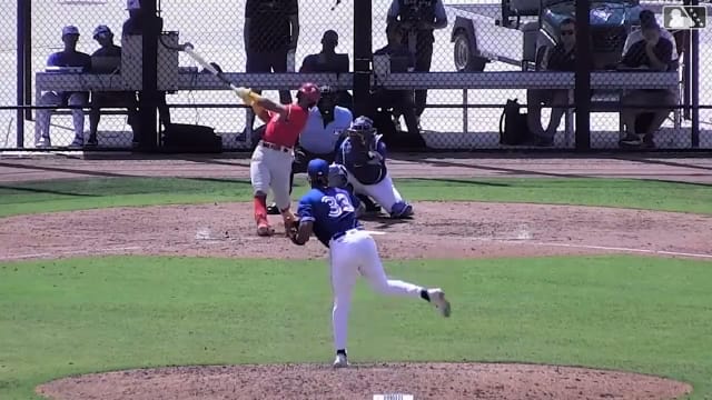 Phillies prospect Starlyn Caba hits first homer