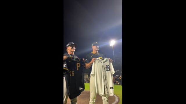 Konnor Griffin, Max Clark swap jerseys