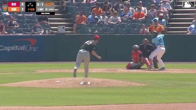 Aron Estrada homers (22) on a fly ball to right field.