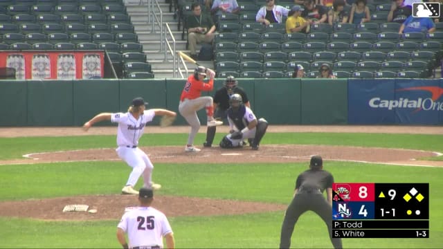 Mason White singles on a fly ball to center fielder Mathieu Vallee. Will Turner scores. Brooks Brannon to 2nd.