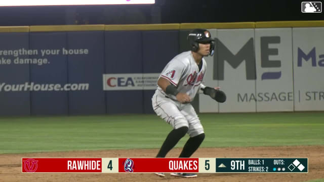 Kayson Cunningham triples (4) on a line drive to left fielder Kevyn Castillo. Kyle Sinzza scores. Abdias De La Cruz scores.