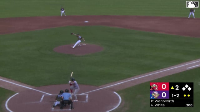 Mason White homers (2) on a fly ball to right center field.