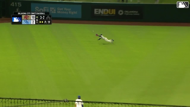 Justin Dean's diving catch