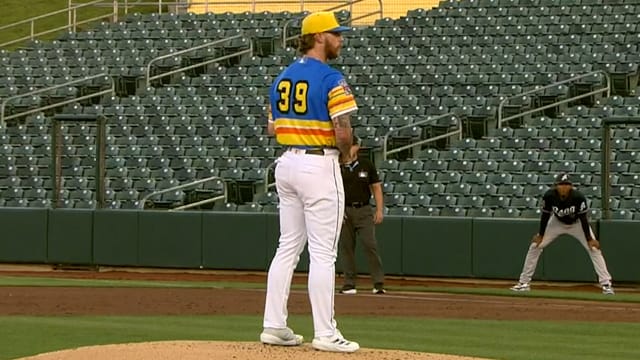 Carson Whisenhunt strikes out seven