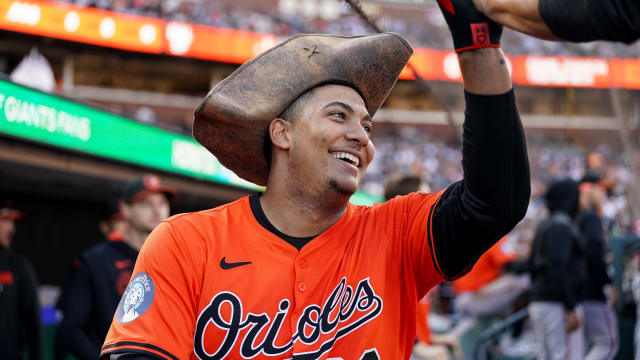 Breaking down #8 prospect Samuel Basallo