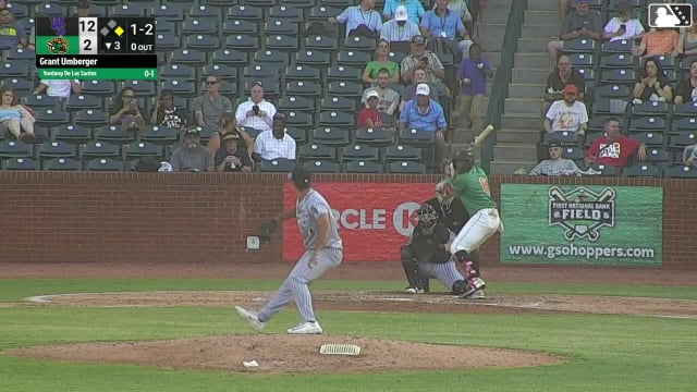 Yordany De Los Santos homers (4) on a fly ball to right center field. Carlos Caro scores.