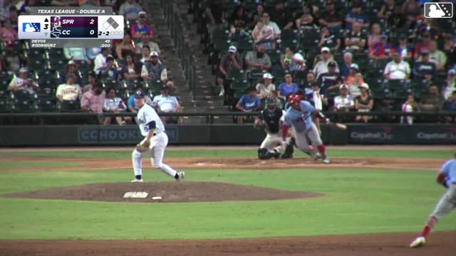 Rainiel Rodriguez singles on a ground ball to shortstop Marcus Brown. Luis Pino scores. Tre Richardson III scores. Rainiel Rodriguez to 2nd. Throwing error by shortstop Marcus Brown.