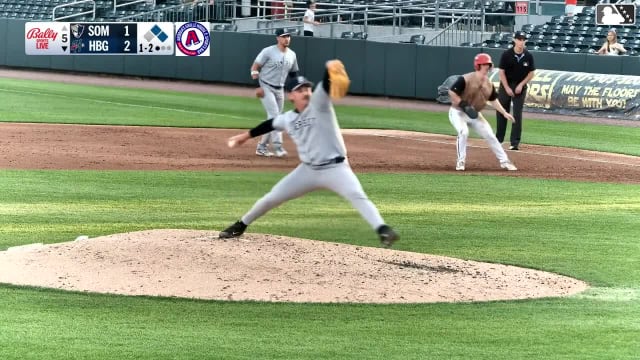 Caleb Lomavita doubles (10) on a sharp line drive to left fielder Jackson Castillo. Cayden Wallace scores. Sam Petersen out at home on the throw, left fielder Jackson Castillo to shortstop Owen Cobb to catcher Abrahan Gutierrez.
