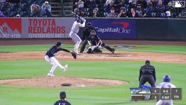 Emil Morales doubles (4) on a sharp line drive to right fielder Ricardo Cova. Jose D. Hernandez scores.