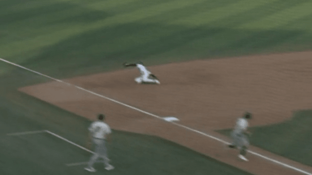 Ian Lewis Jr.'s flashy game-ending play