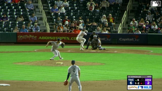 Roc Riggio homers (3) on a fly ball to right field.