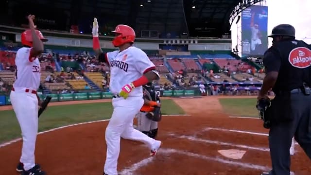 Martín Maldonado’s three-run home run