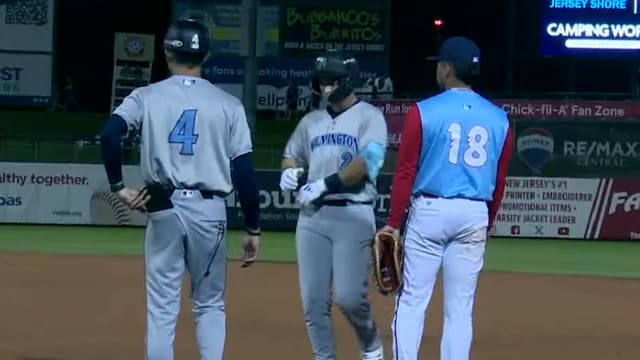 Eli Willits' three-hit, two-steal performance