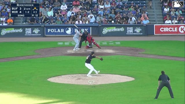 Sean Keys homers (11) on a fly ball to right field. Carlos Mendoza scores.