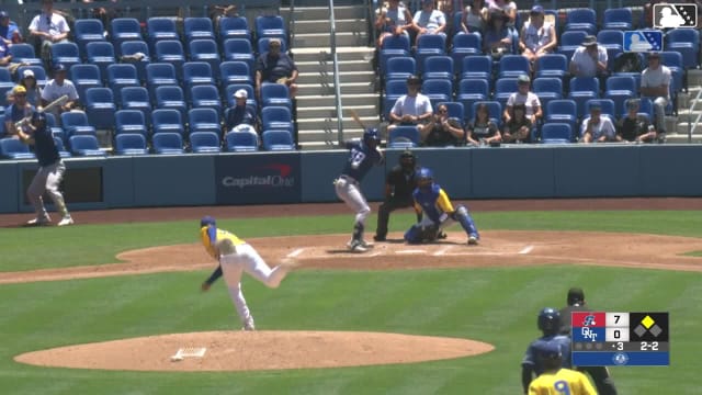Edgar Montero doubles (3) on a line drive to right fielder Landyn Vidourek. Breyson Guedez scores.